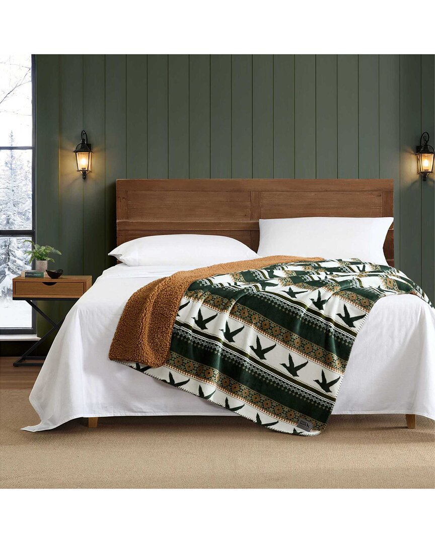 Goose Sweater Throw