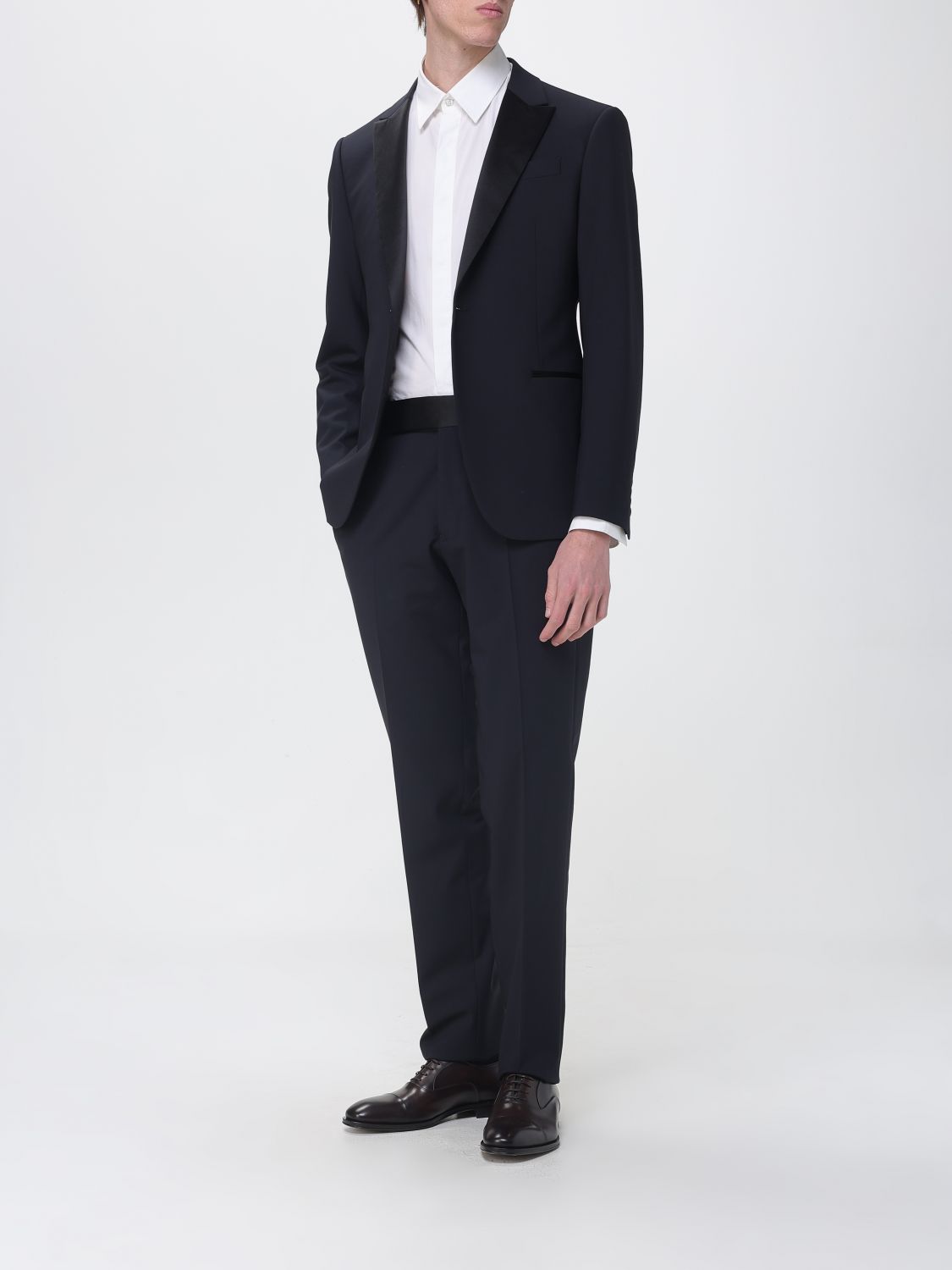 Suit Men color Navy