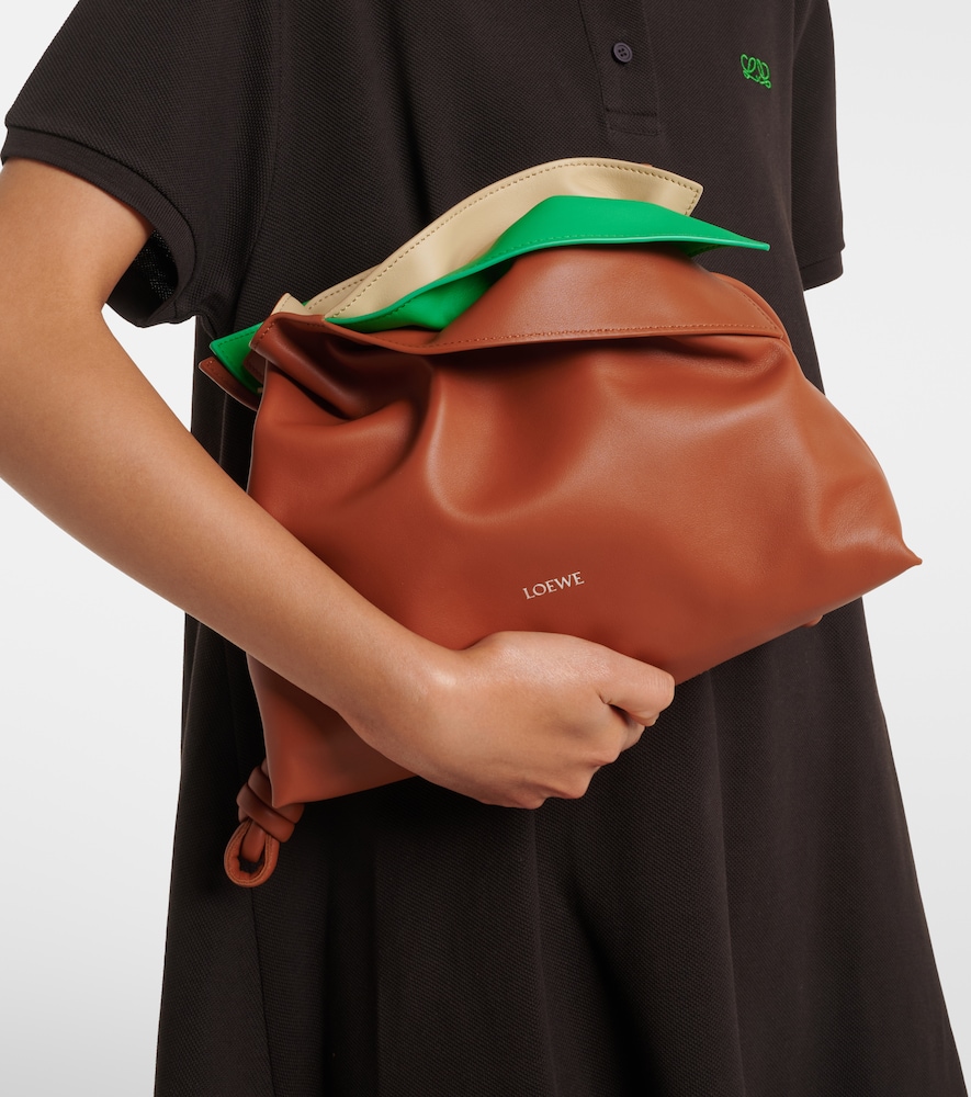 Flamenco Medium layered leather clutch
