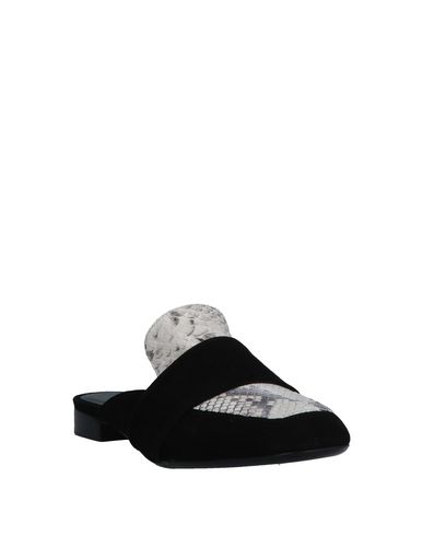 Woman Mules & Clogs Black Size 8 Soft Leather