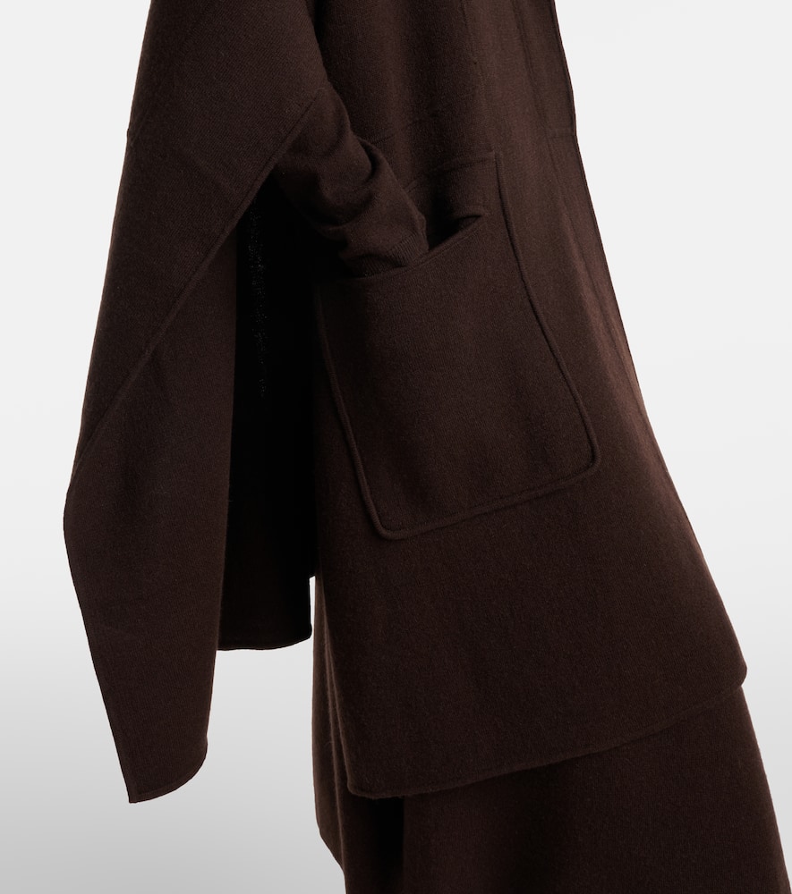 Hooded wool and cashmere cape