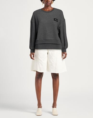 Woman Sweatshirt Lead