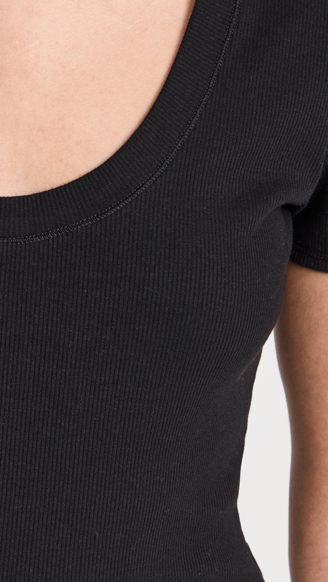Sirena Short Sleeve Tee Black
