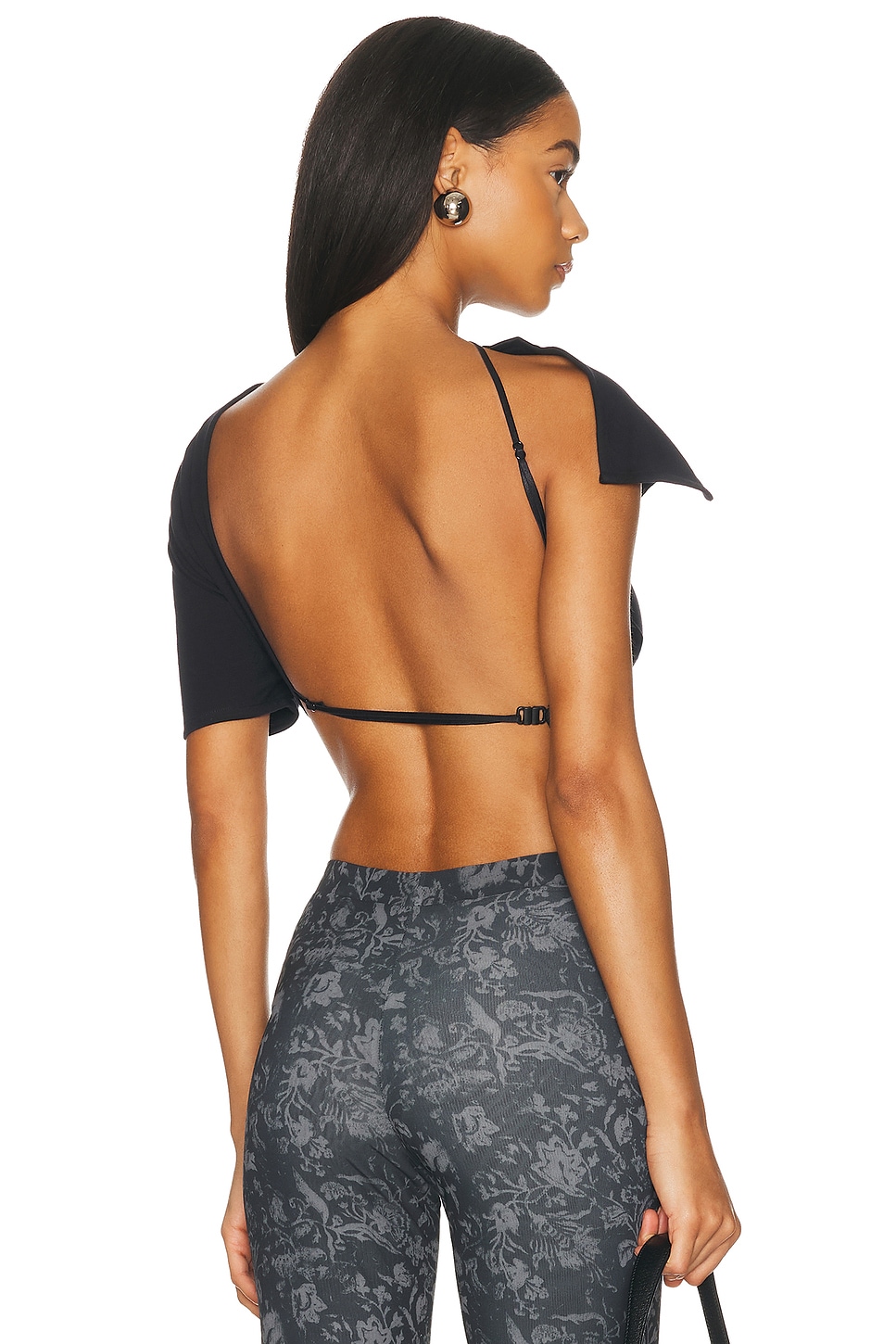 Jade Cropper Open Back T-Shirt in Black - Black. 36 also