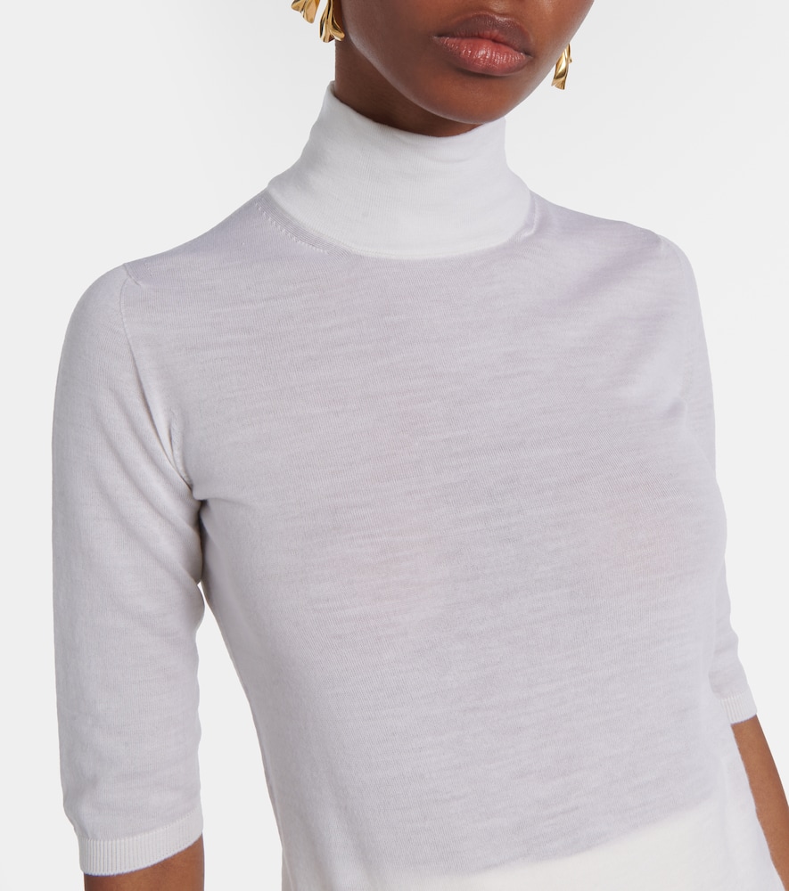 Cecina virgin wool turtleneck sweater