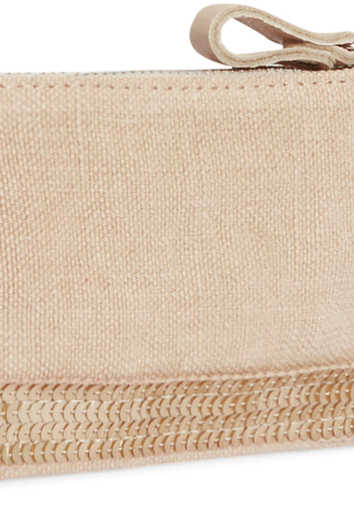 Zipped clutch