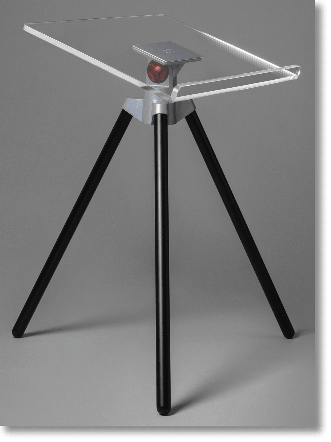 Marc Newson. Bookstand