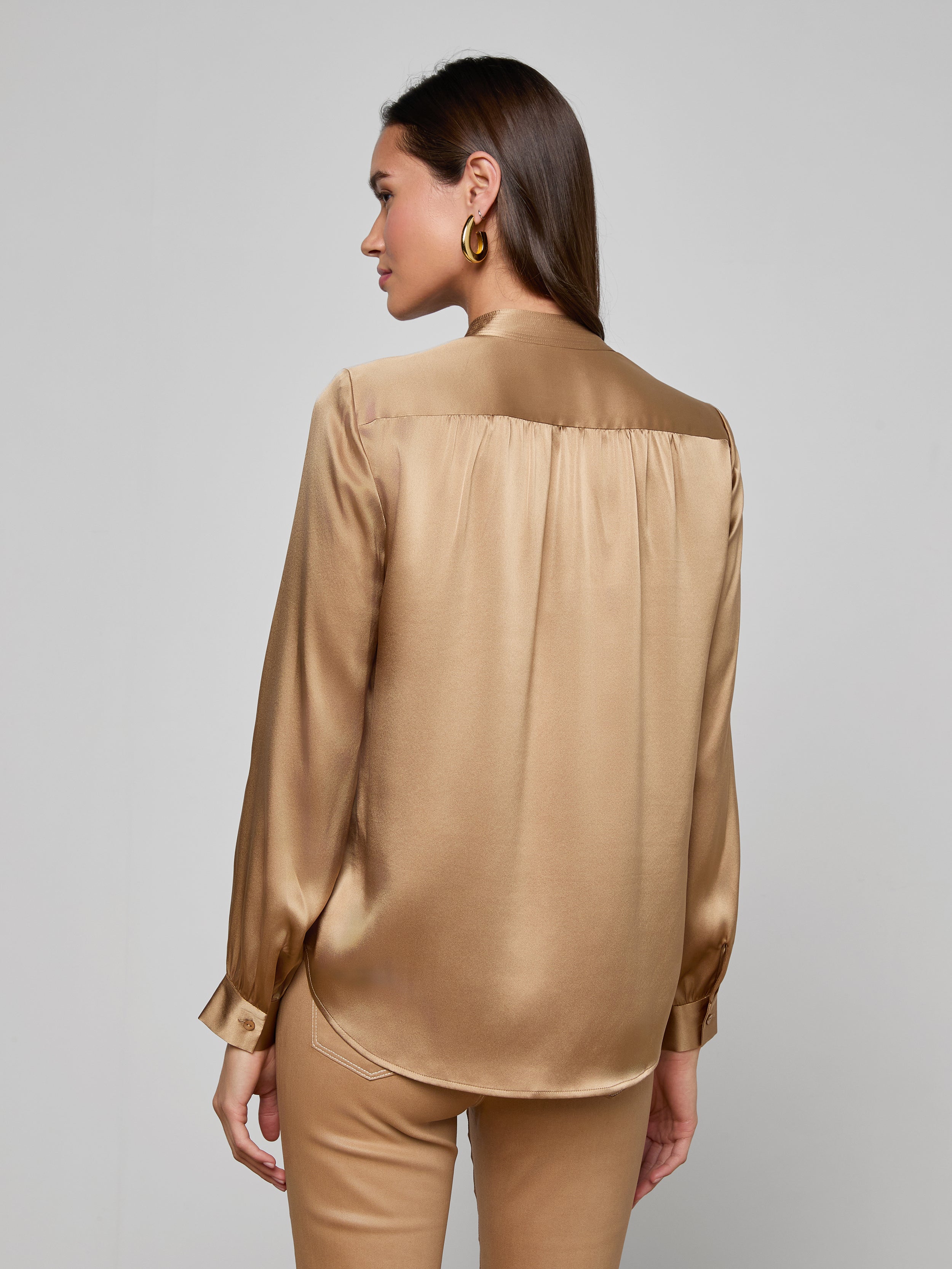 Bianca Silk Blouse Top In Chai Latte