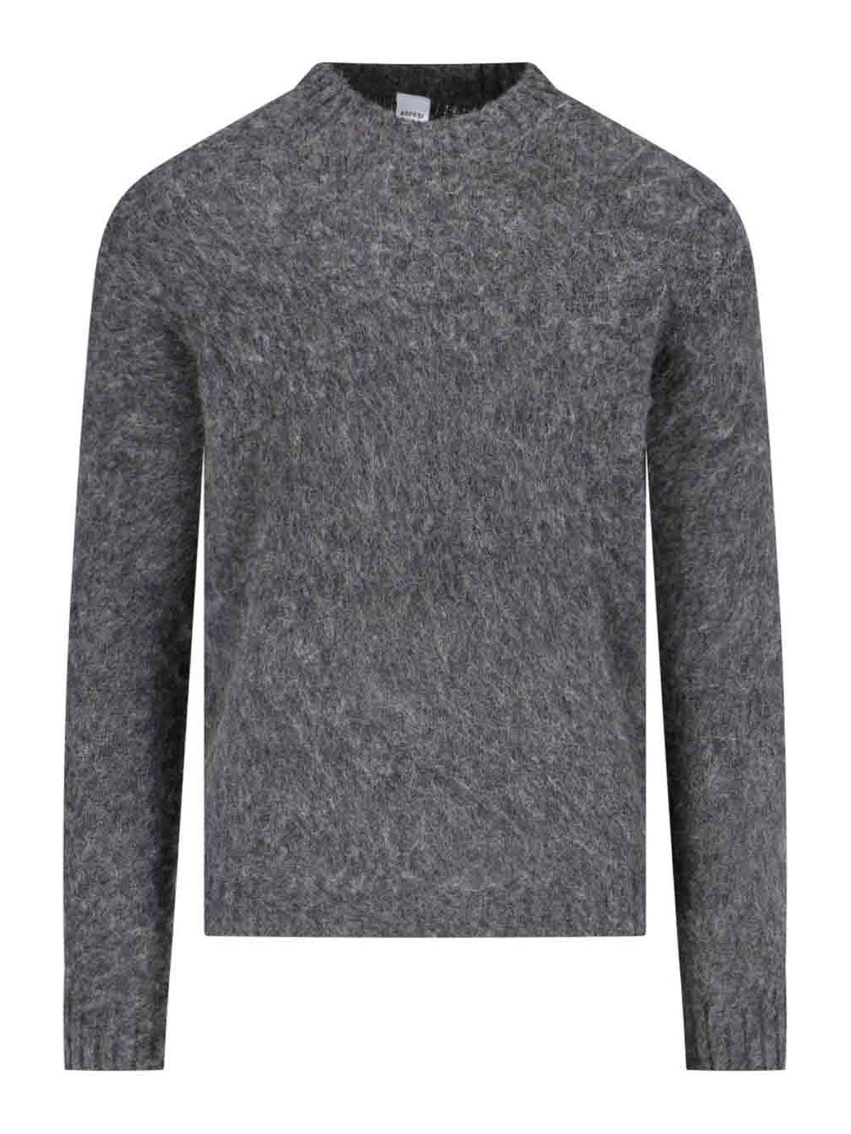 M183 Sweater