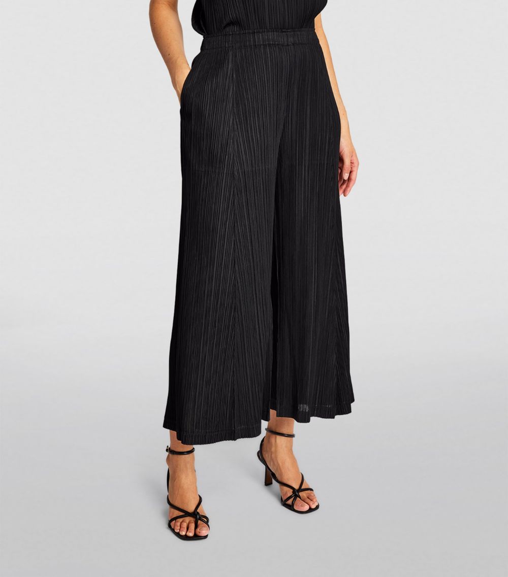 Pleated Wide Trousers