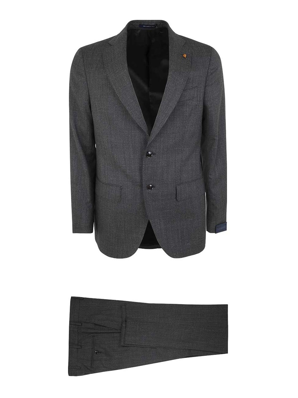 Two buttons suit