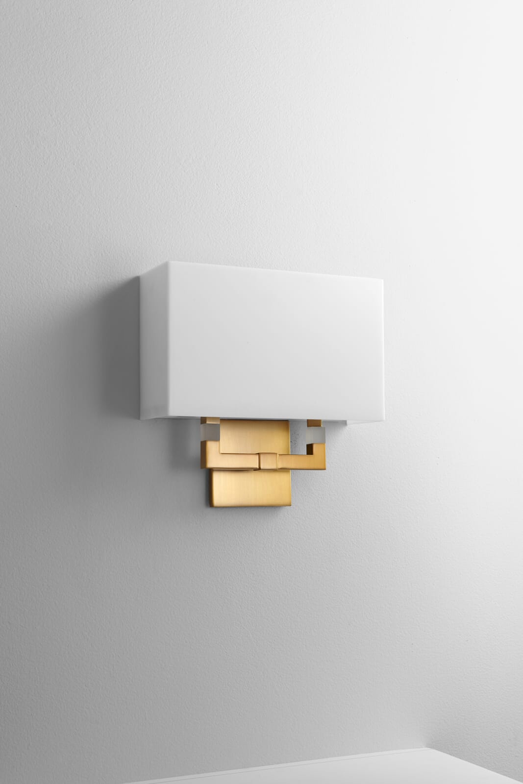 Oxygen Chameleon Wall Sconce in Aged Bras