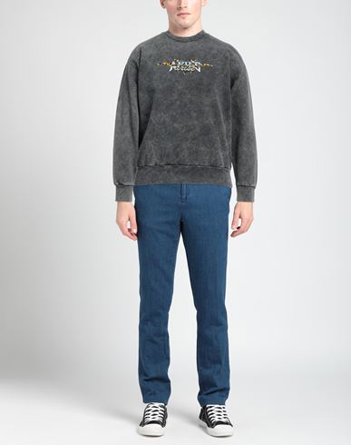 Man Sweatshirt Lead