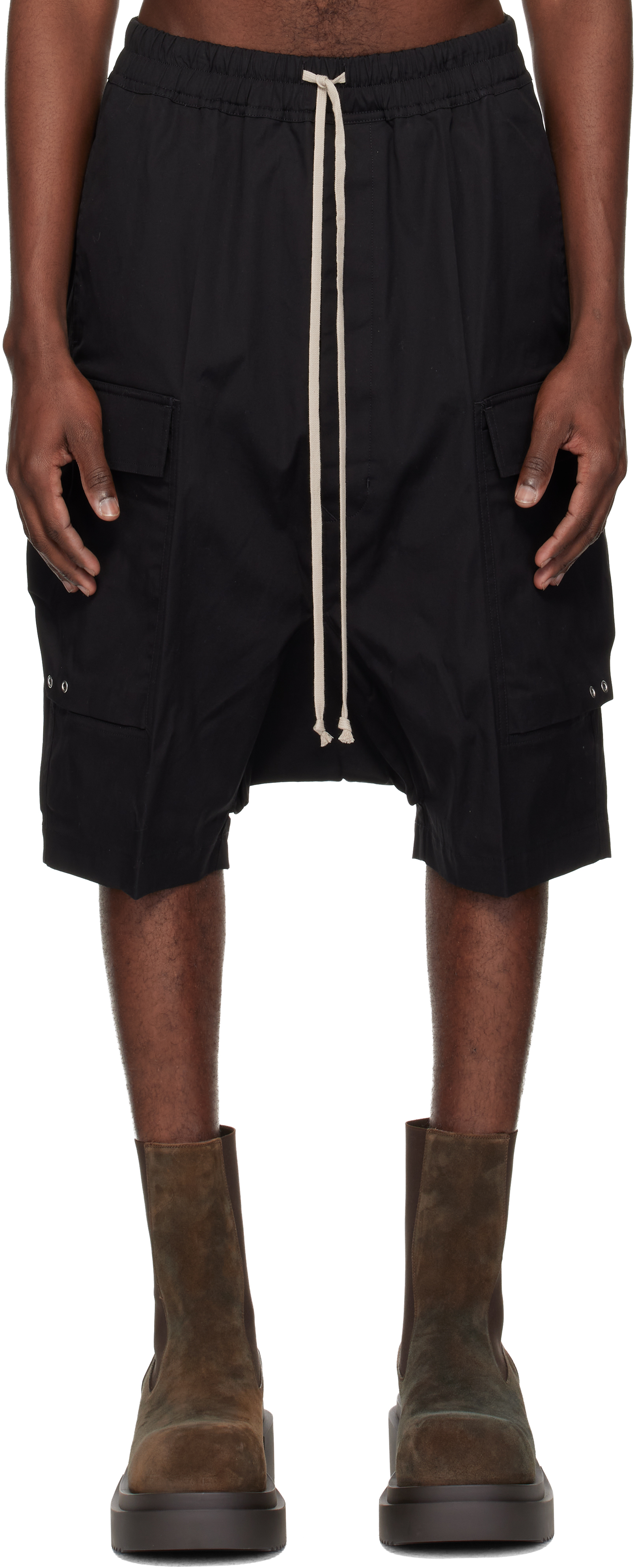 Black Temple Cargo Pod Shorts