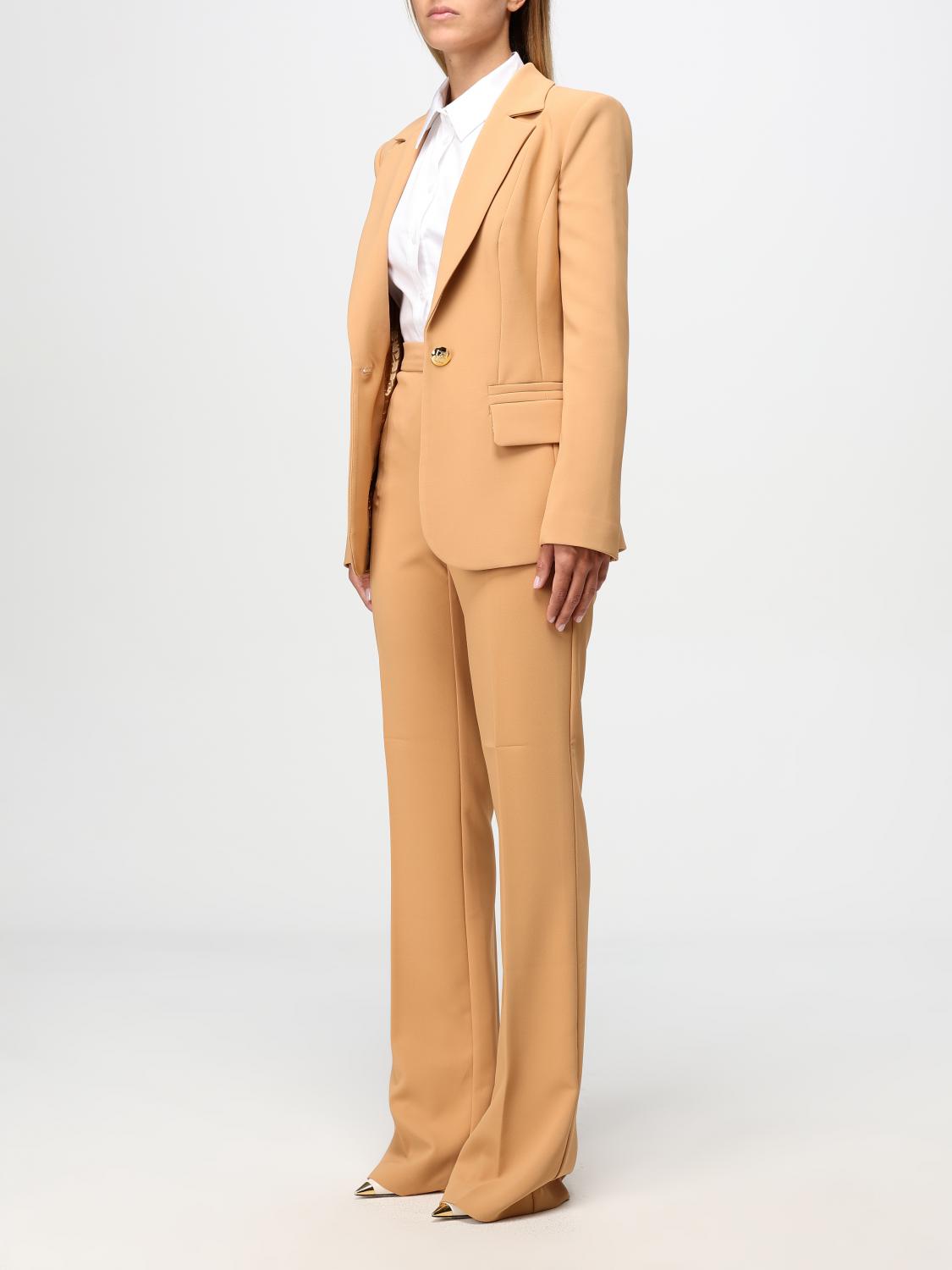Suit Woman color Brown