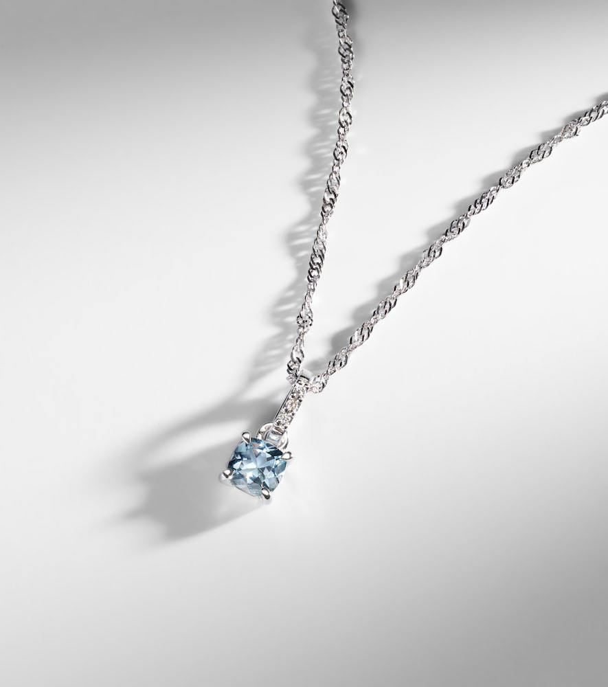 Le Bleu 14kt white gold necklace with diamonds and aquamarine