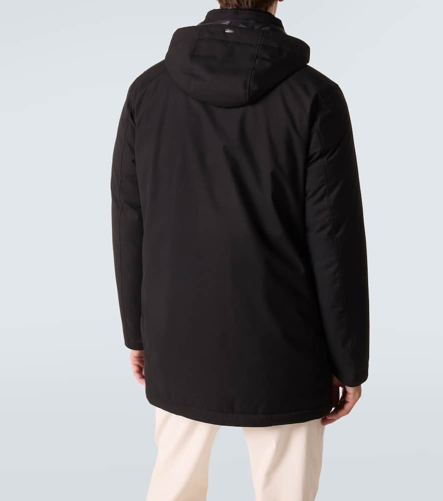 Hooded down jacket