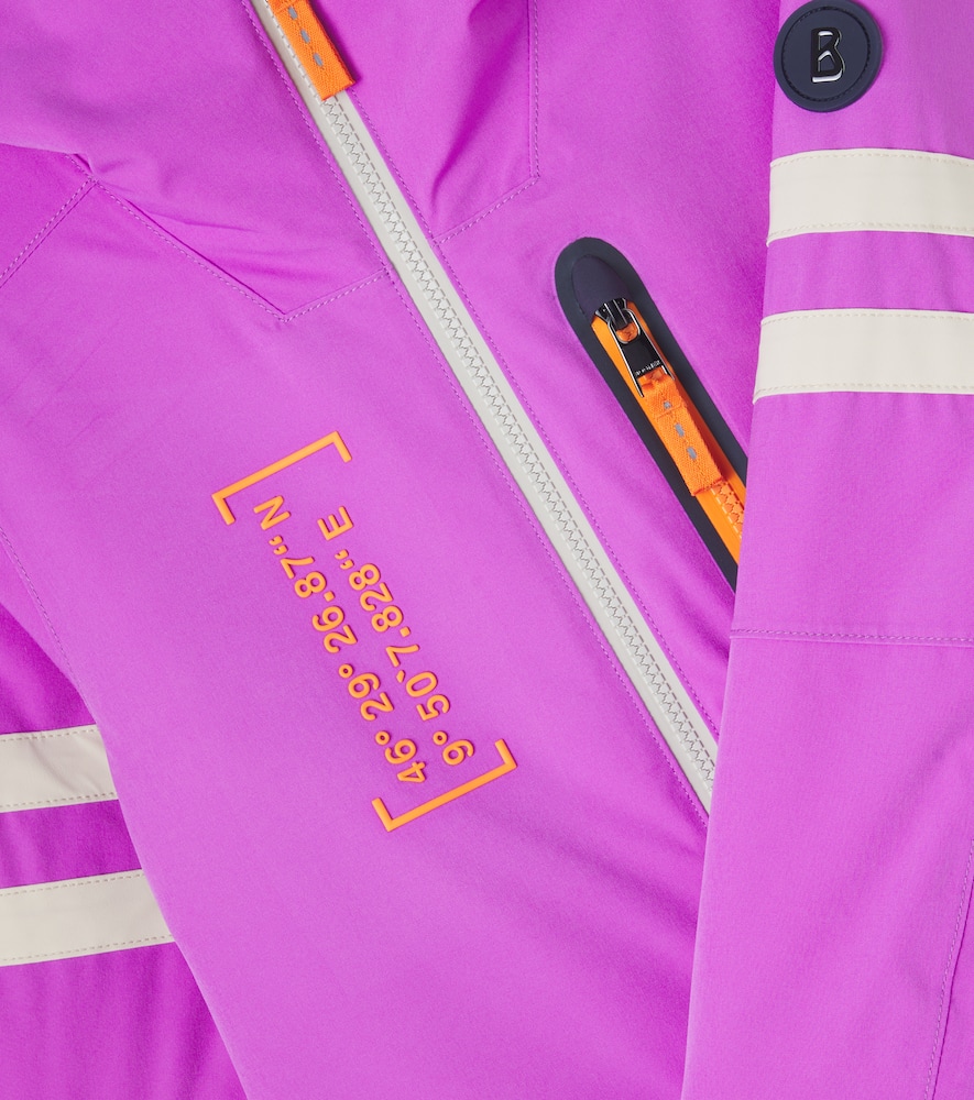 Powder ski suit