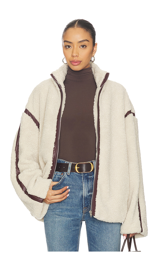 SNDYS Tatum Teddy Contrast Jacket in Beige. XL. Also in L, M, S, XS