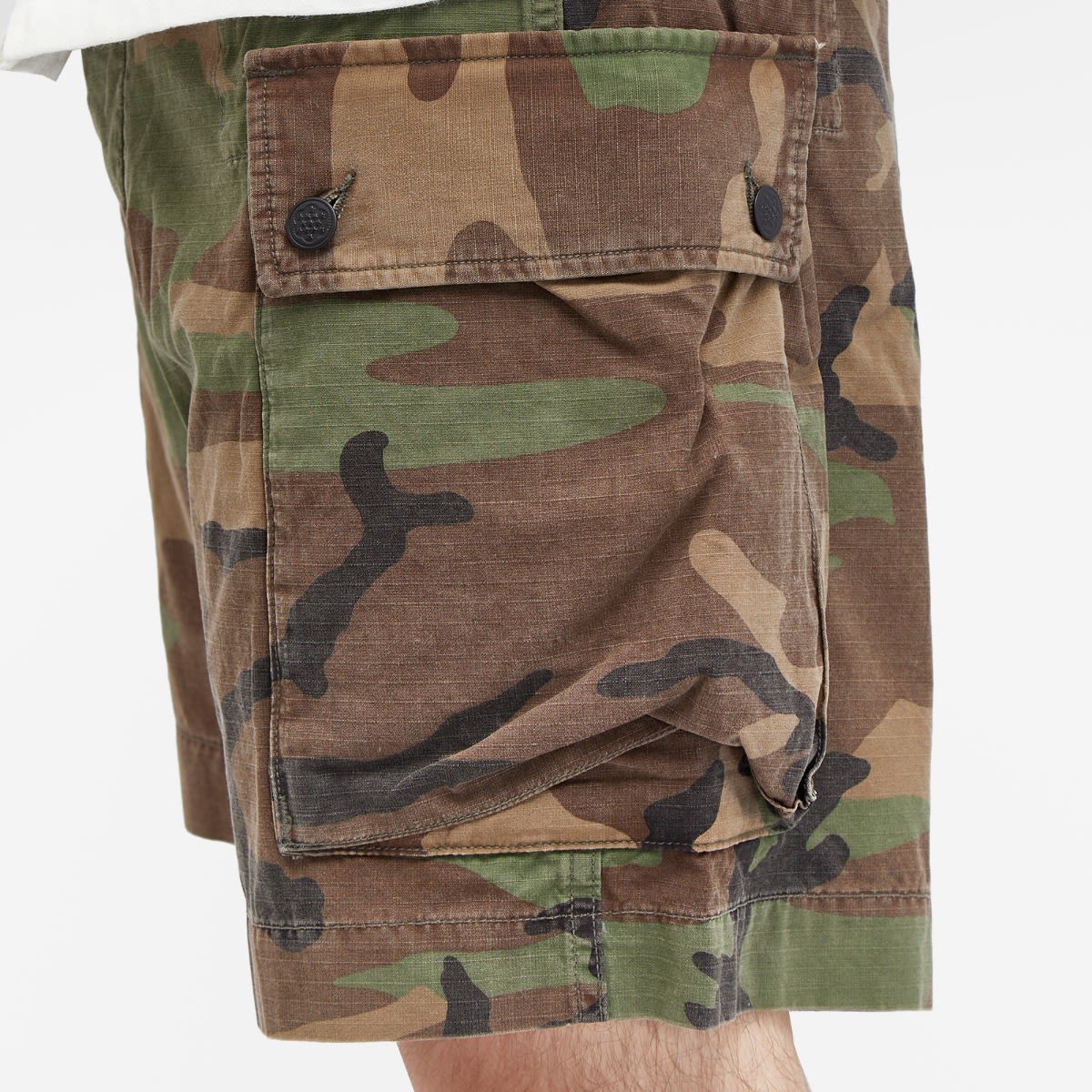 Men's Camo Shorts in Woodland Camo, Size 30" 