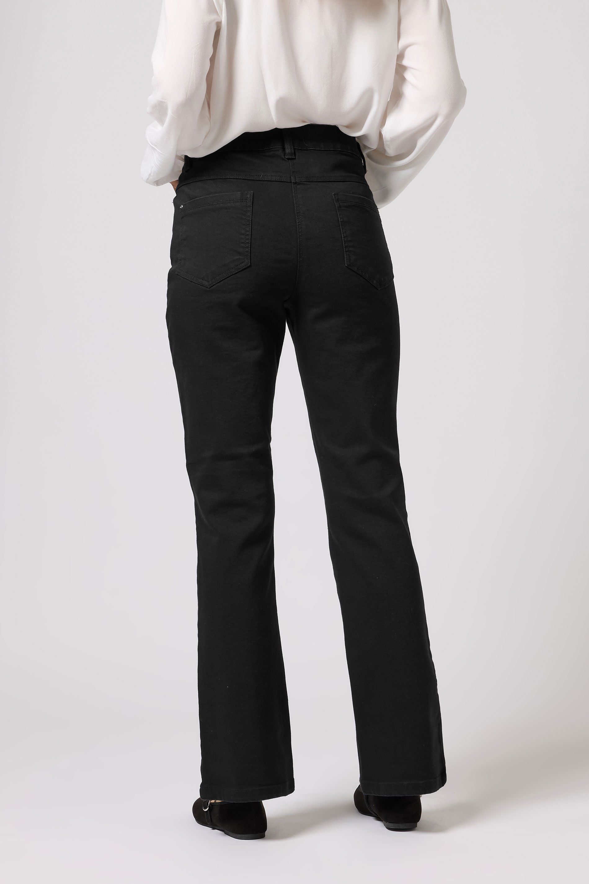 Bootcut Jeans