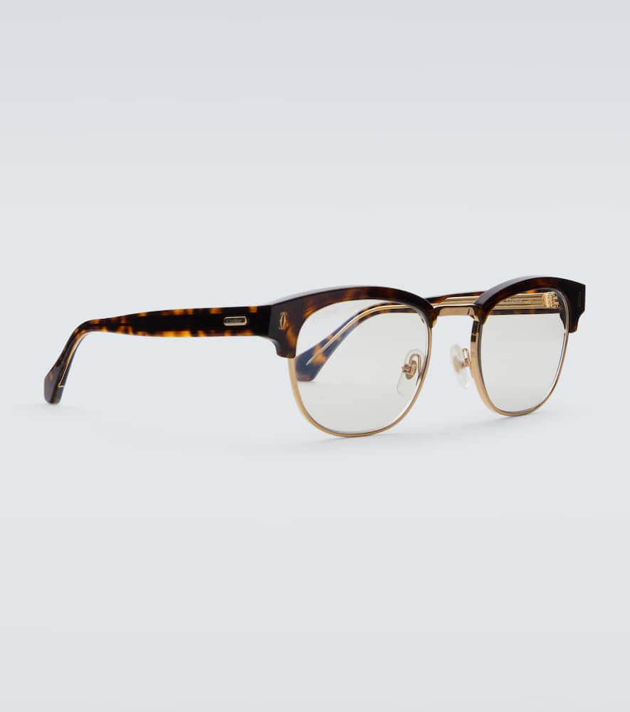 Round glasses