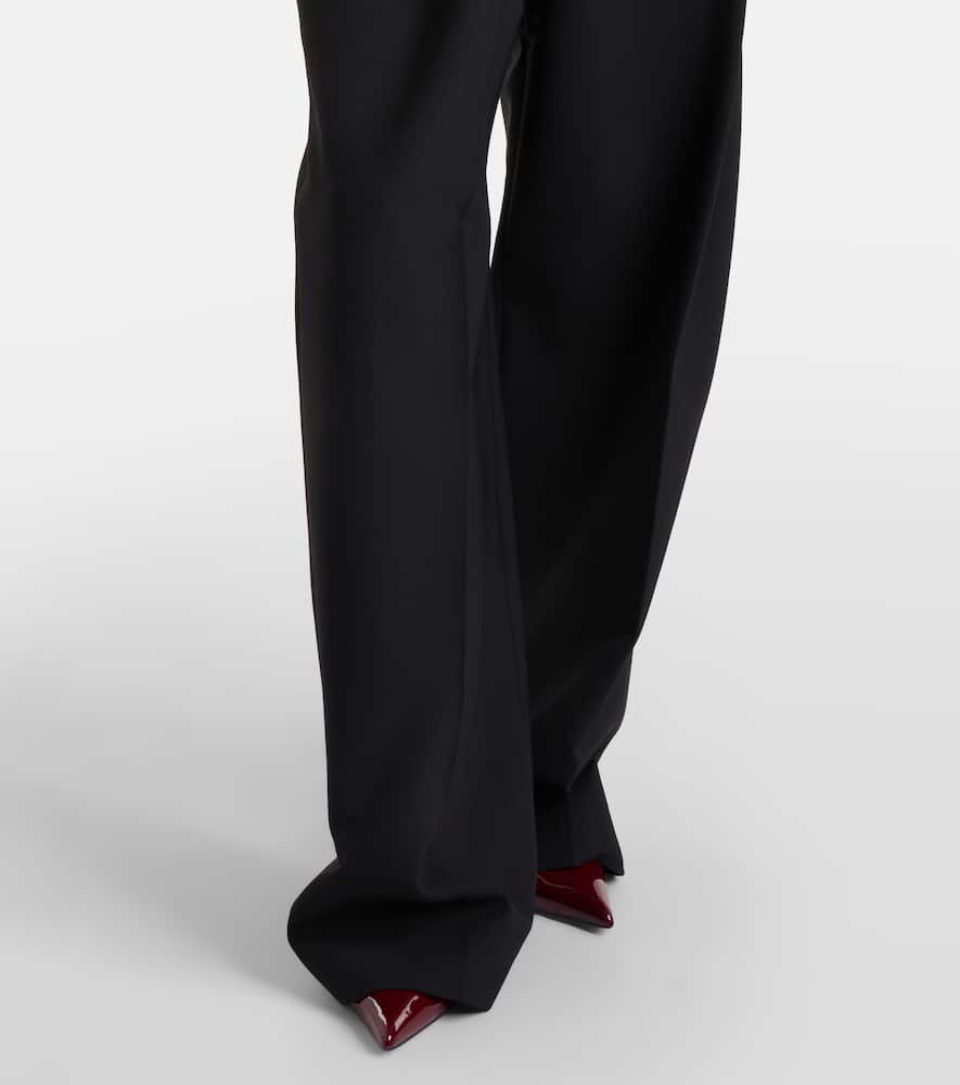 Pleated low-rise wide-leg pants