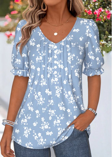 Modlily Light Blue Ditsy Floral Print Curved Hem T Shirt