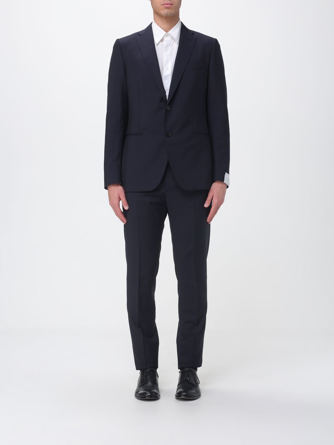 Suit Men color Blue