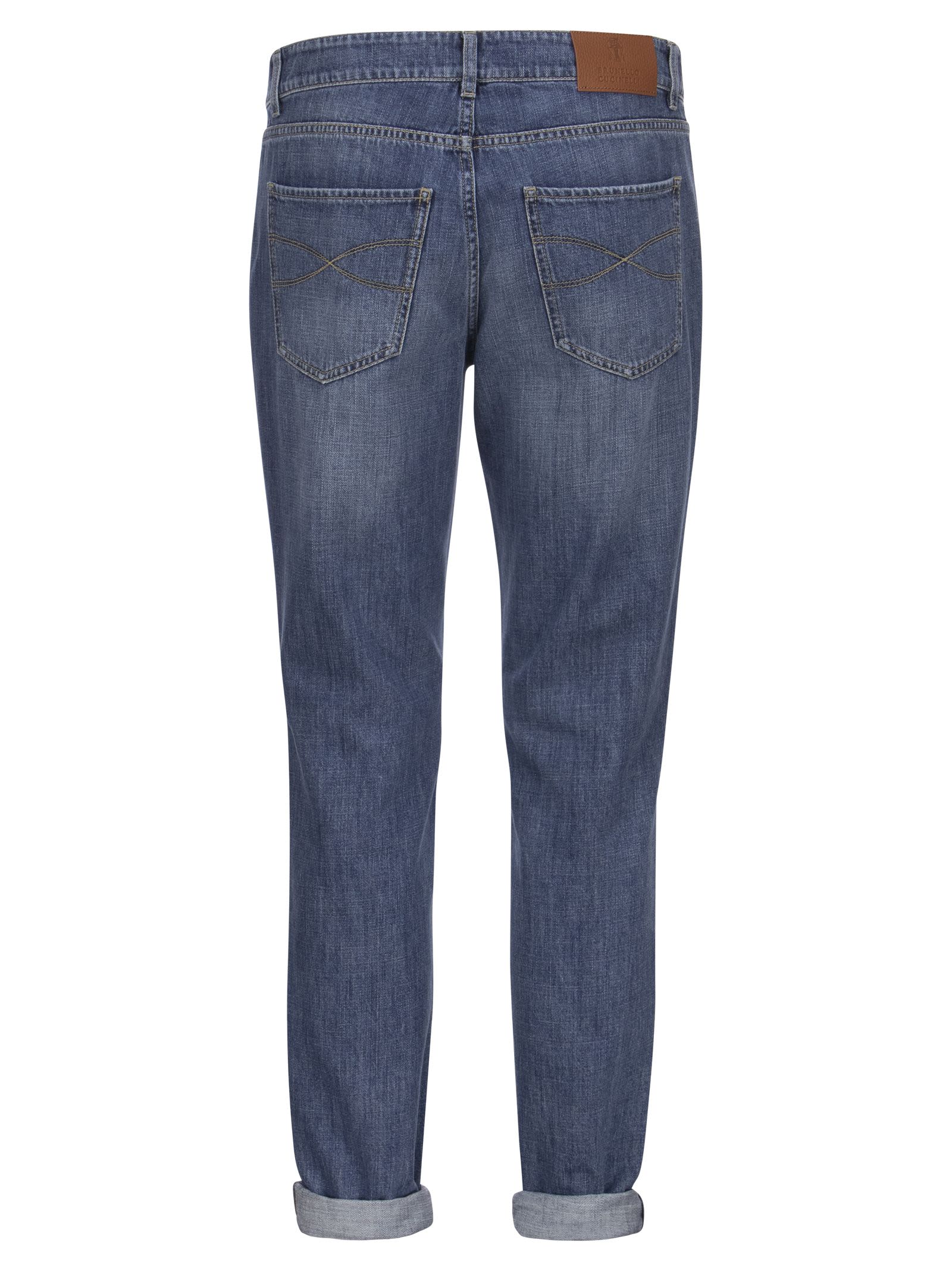 Slim-fit jeans