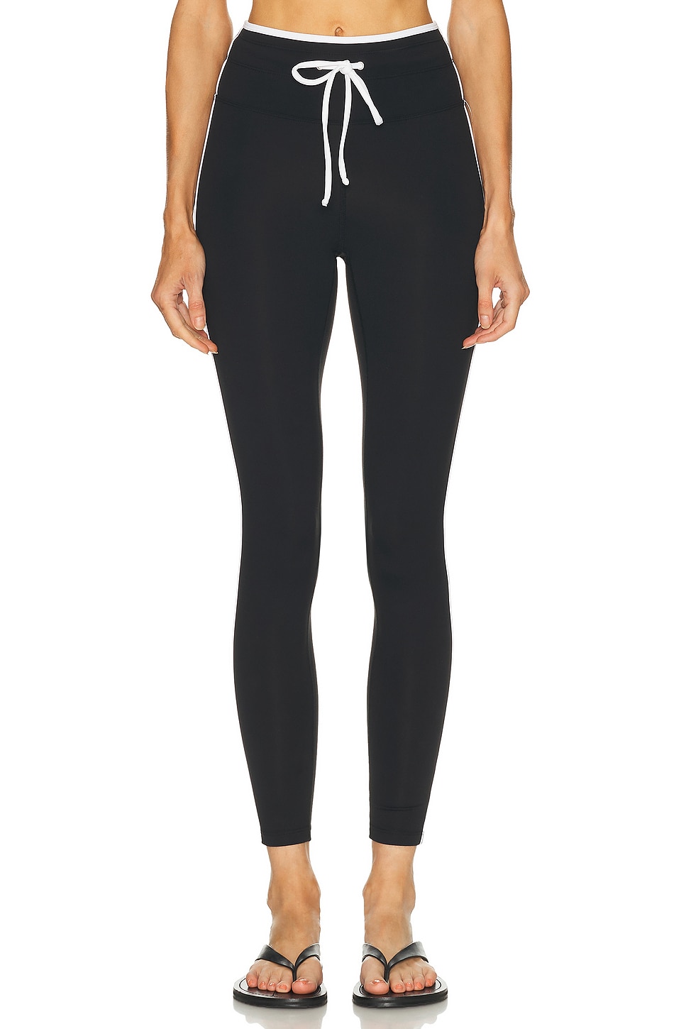 YEAR OF OURS Sport Sprint Legging in Black