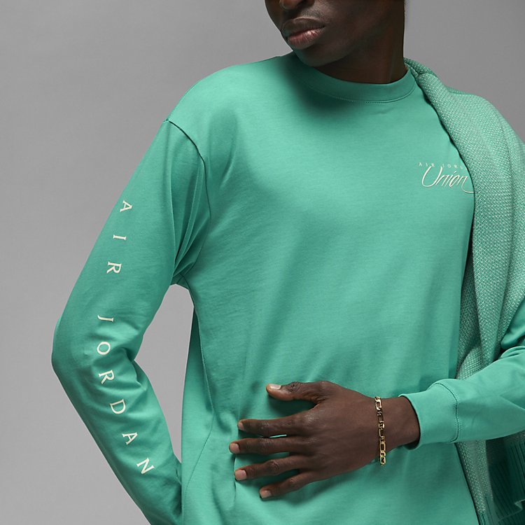 Air Long-Sleeve Tee x Union 'Kinetic Green'