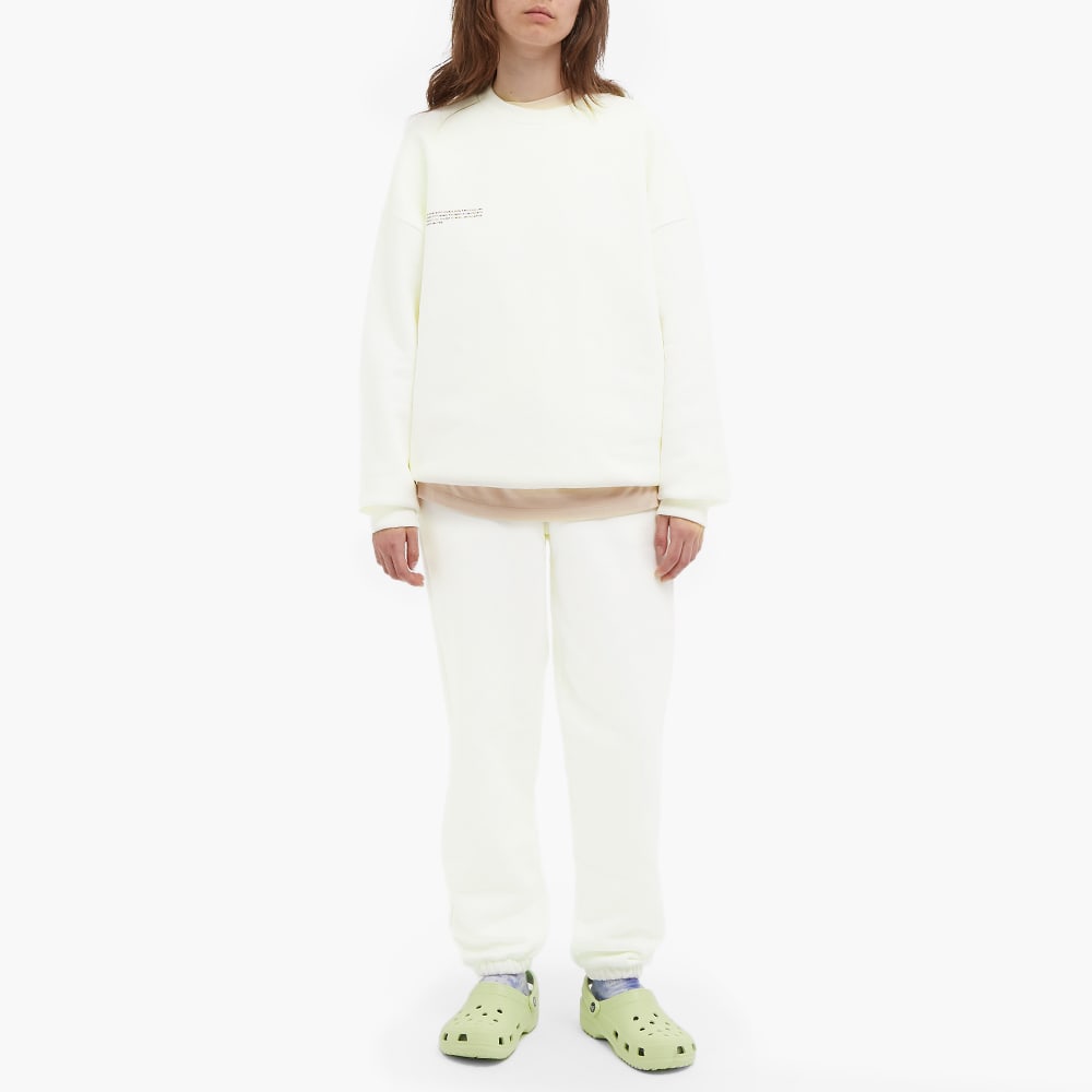 365 Signature Track Pant in Off-White