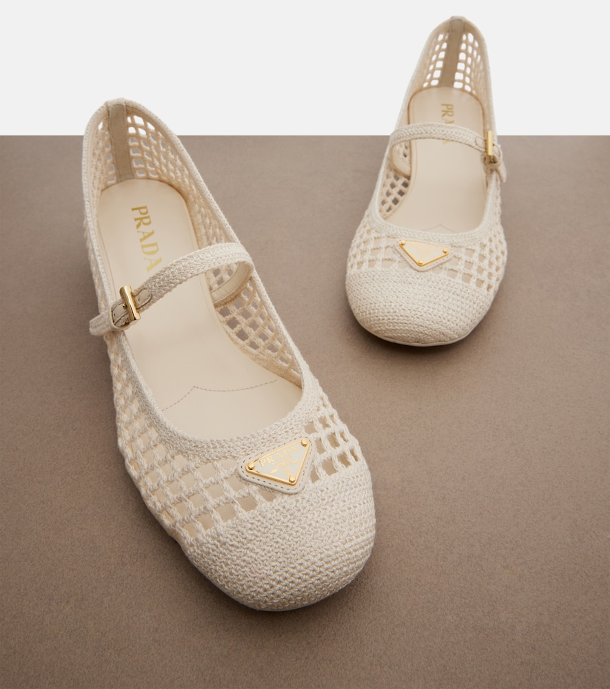 Crochet Mary Jane pumps