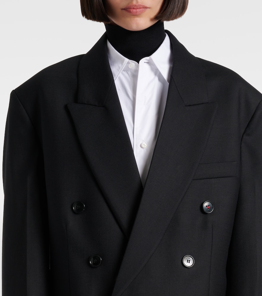 Double-breasted blazer