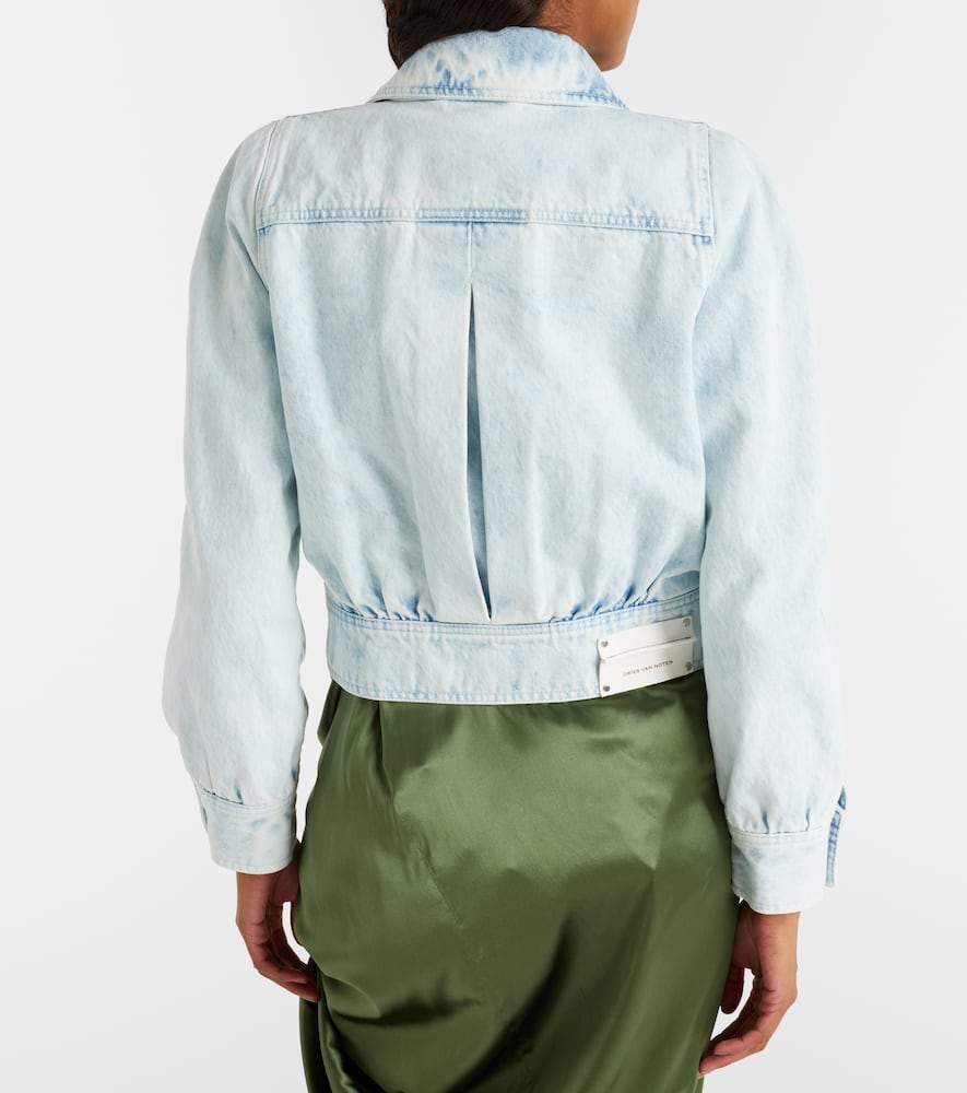 Cropped denim jacket