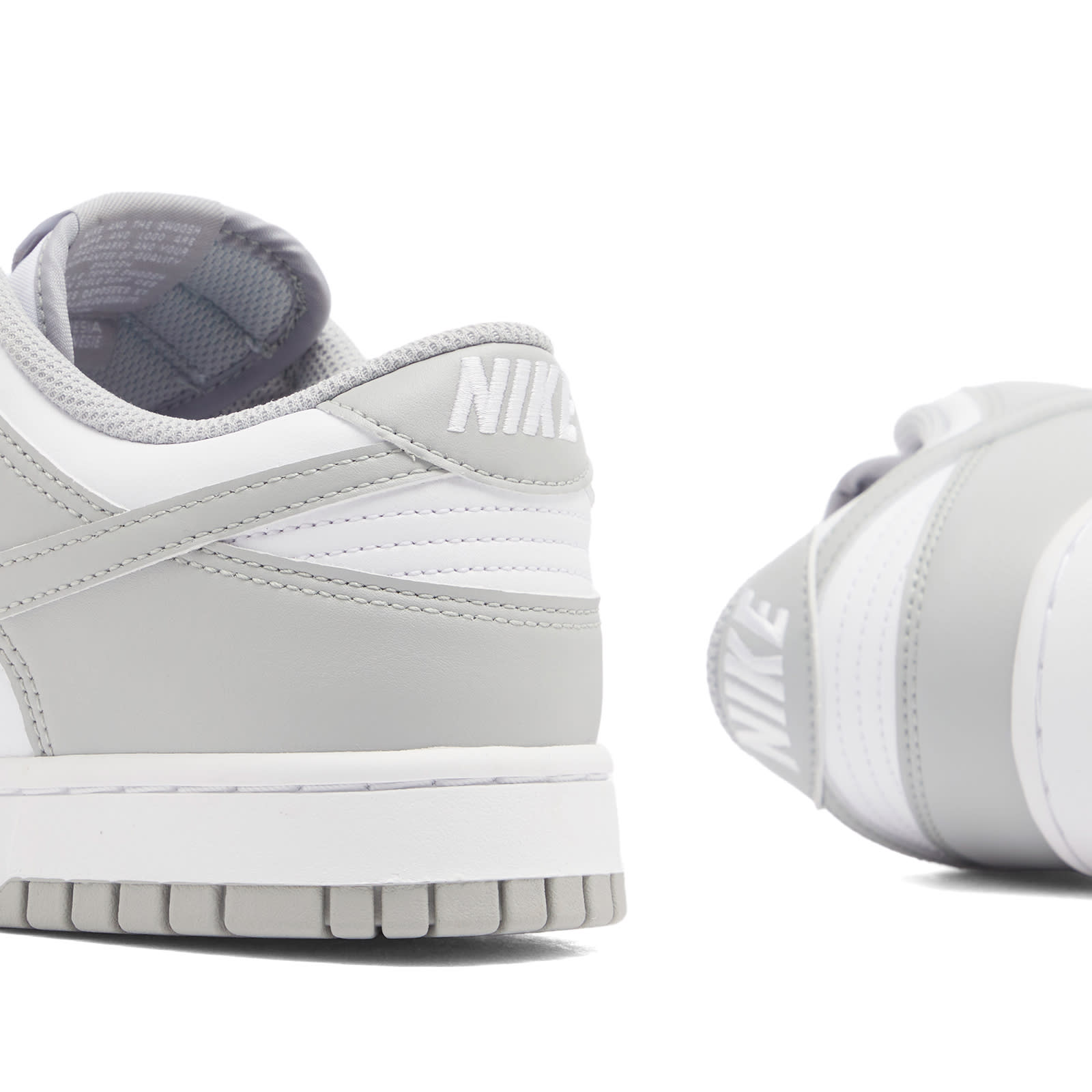 Men's Dunk Low Retro Sneaker in White/Grey