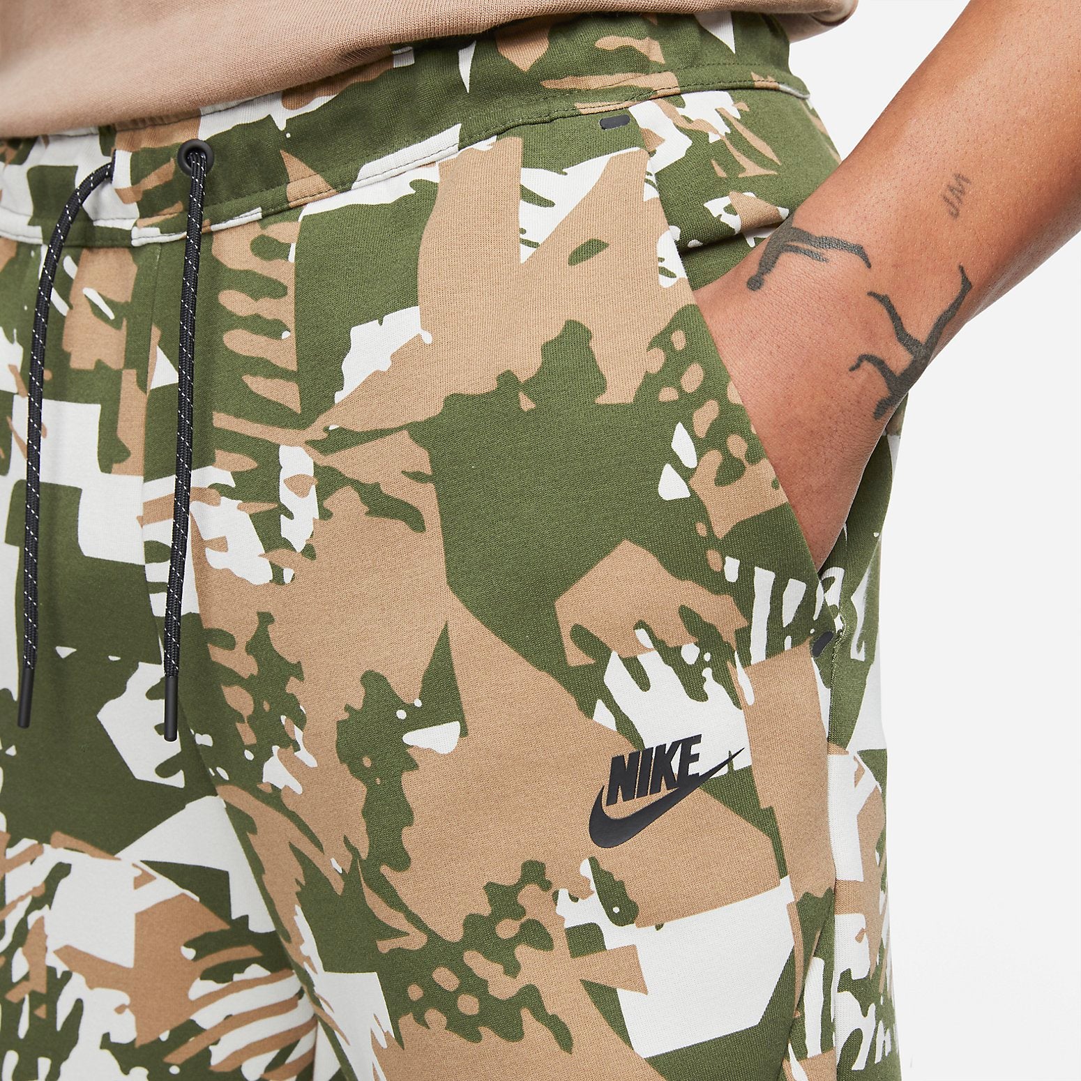 Sportswear Tech Fleece All Over Print Jogger Pants 'Light Bone Rough Green'