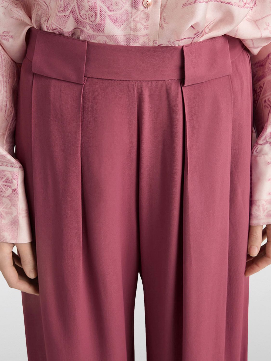 MOMONÌ Pants Woman color Black