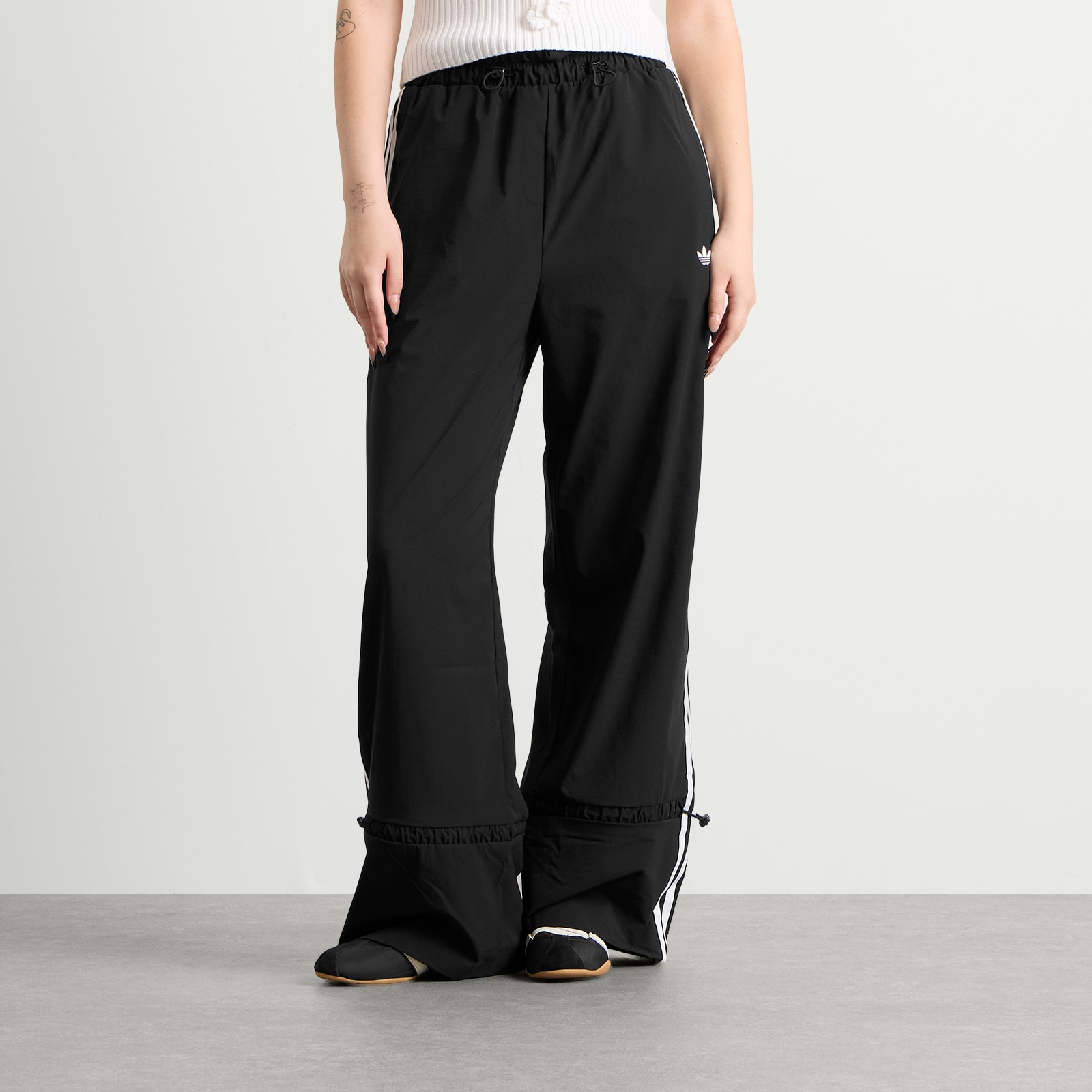 Women's Pleated Nylon Track Pant Black