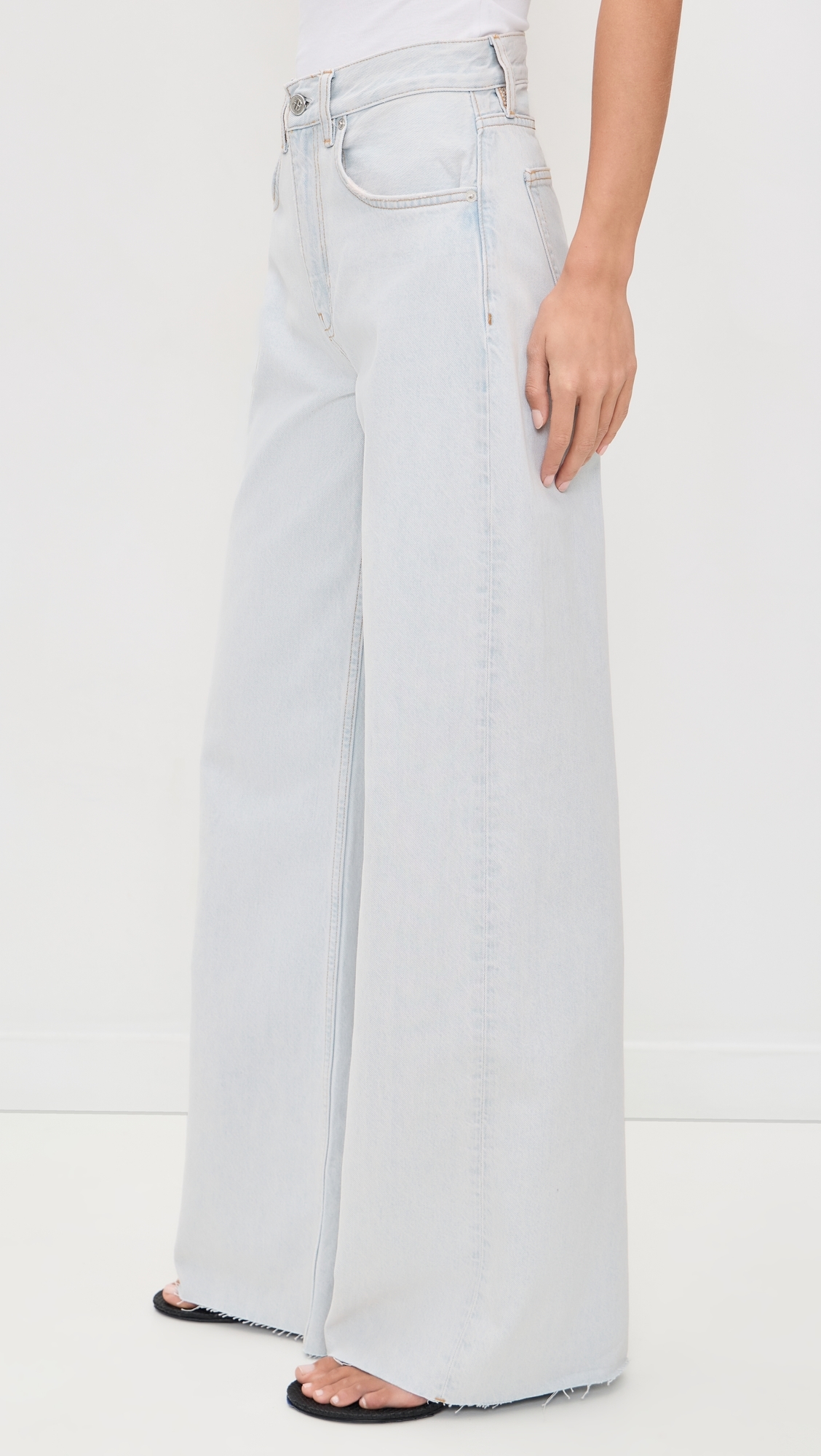 Lewis Jeans Lucid Blue