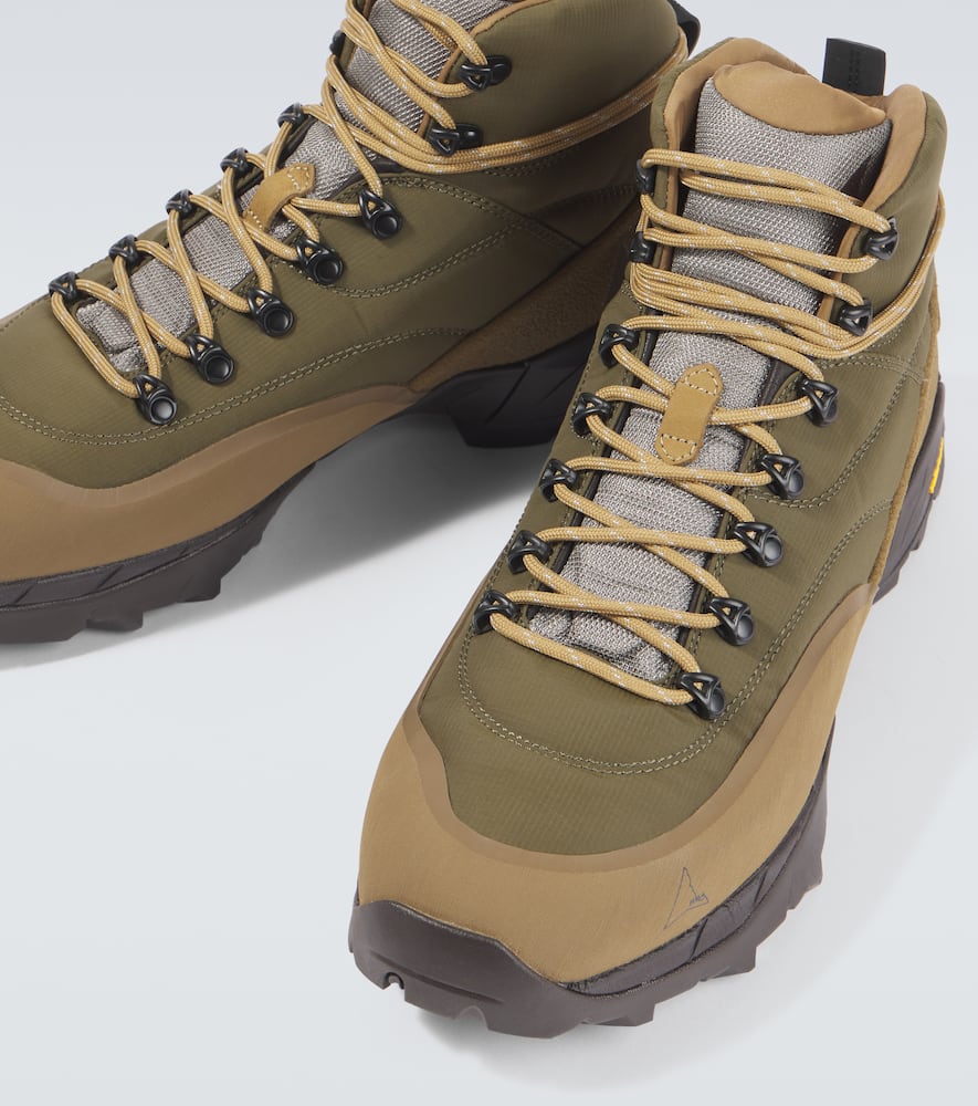 Roa Andreas hiking boots