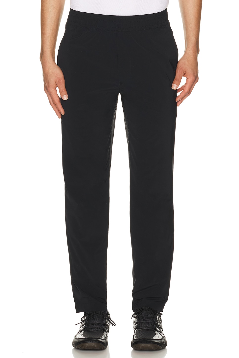 True Tribe Fit Pants in Noirsilk - Black. M also in L, S, XL/1X, XXL/2X