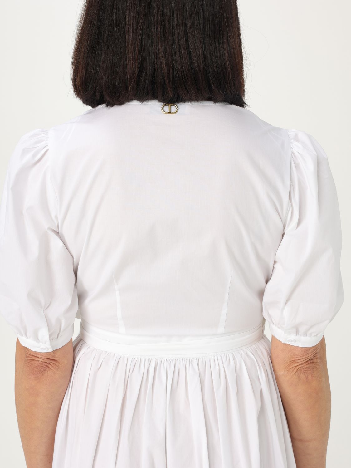 Dress Woman color White