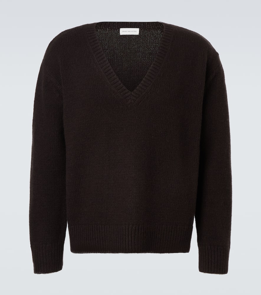 Wool and cashmere sweater