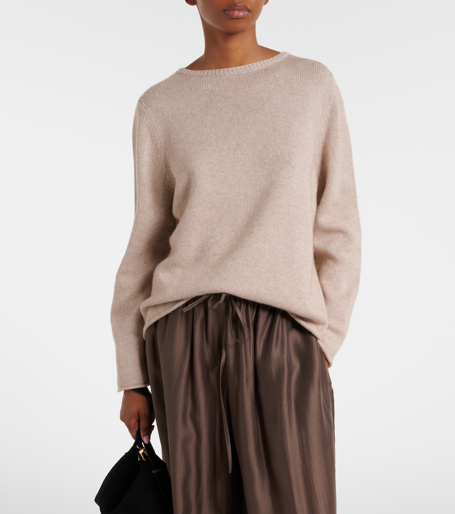 Cotton and cashmere sweater