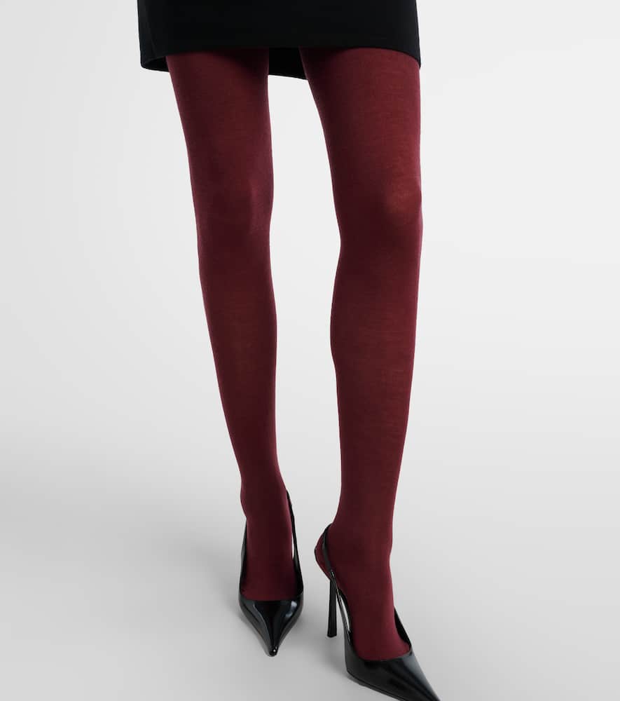Knitted tights