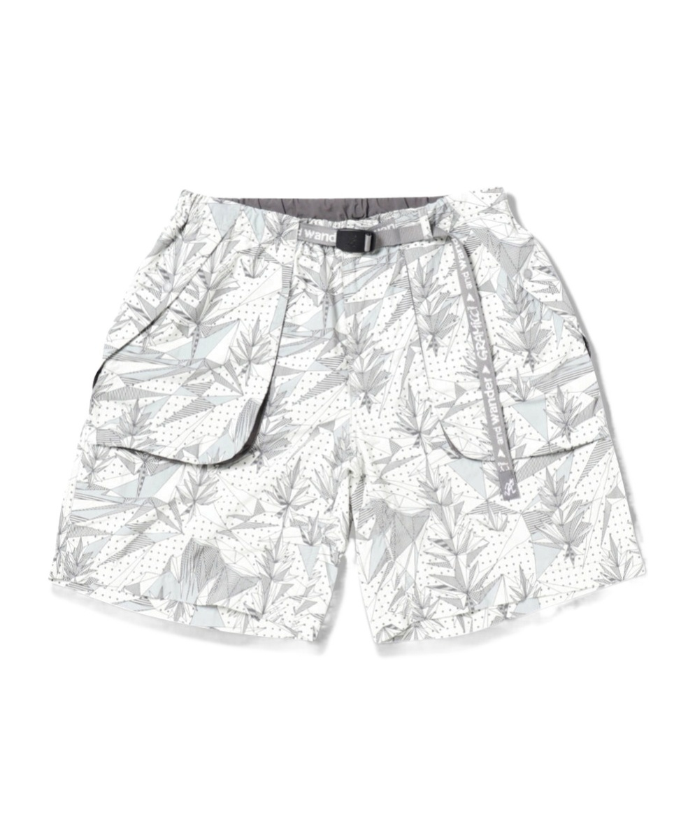Graphic-print shorts