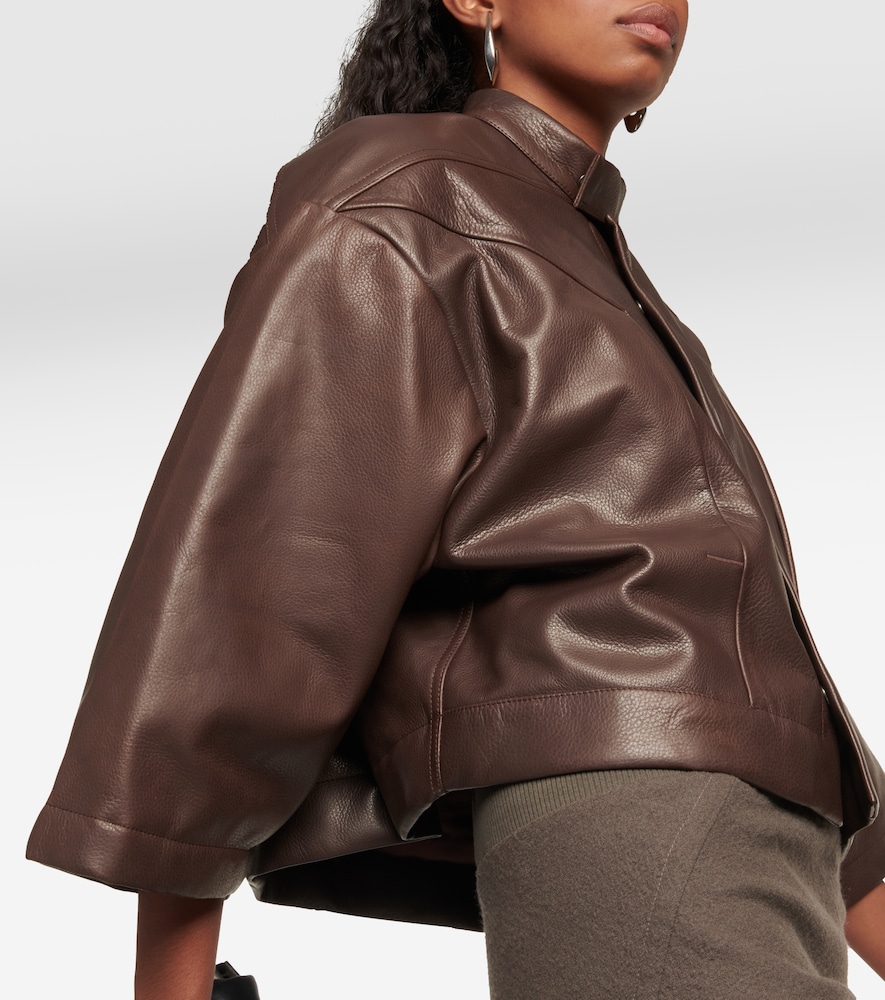 Cropped leather jacket
