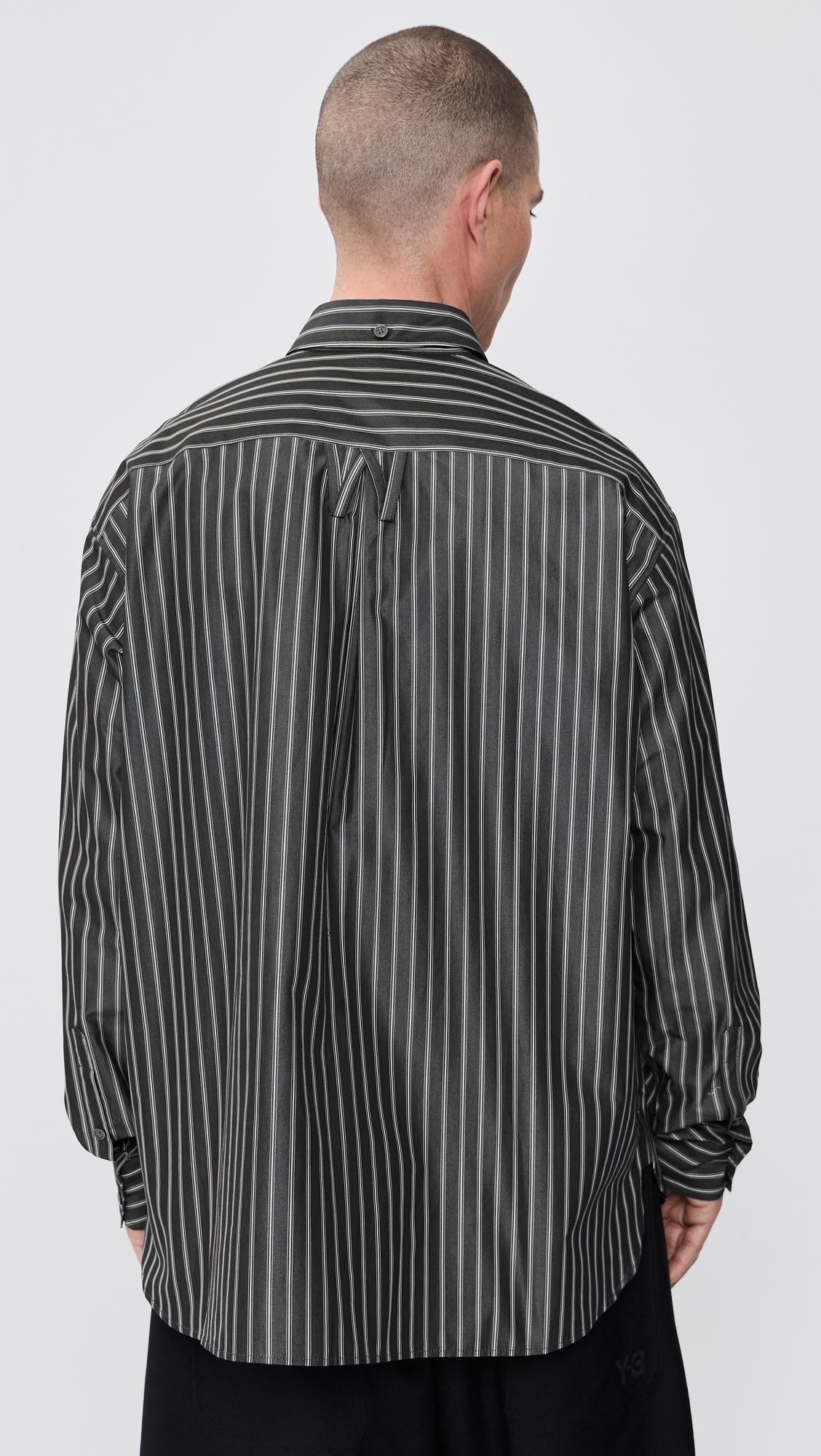 Veterano Button Down Shirt Black/White Stripe